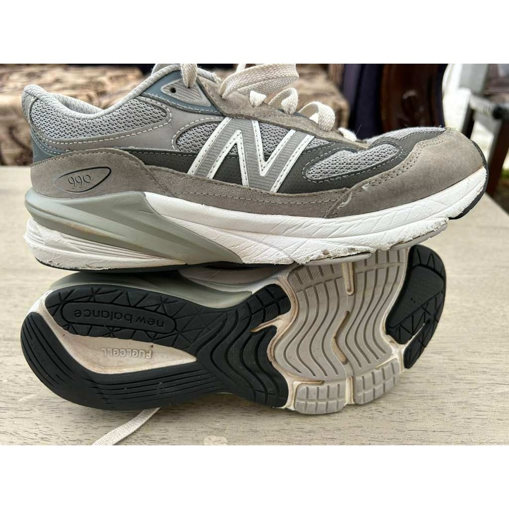 New Balance 990v6 Grey Suede Mesh Running Shoes GC990GL6 Kids 6.5.